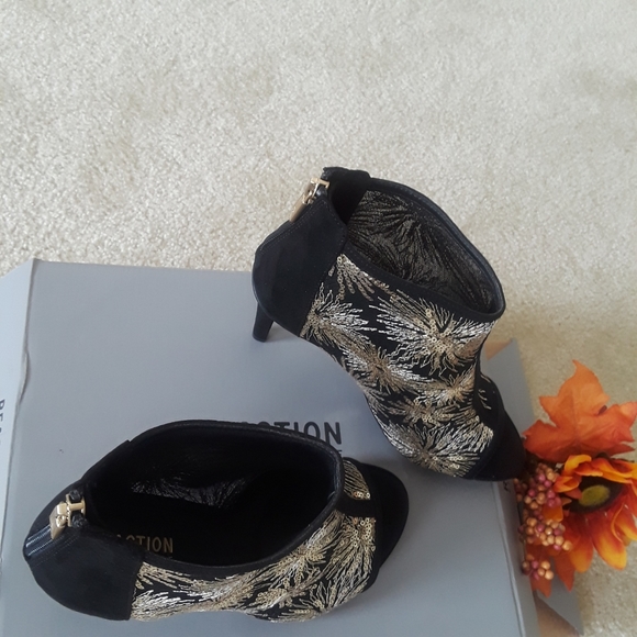 Kenneth Cole Reaction Shoes - Picture 6 of 9